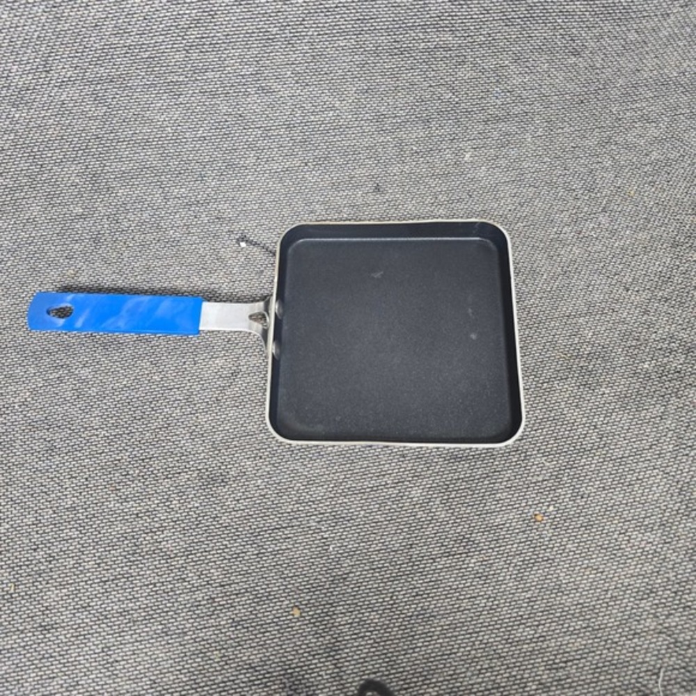 Small Square Nonstick Tamagoyaki Egg Blue Handle‎ 5.5 Inch Japanese Omelet Pan